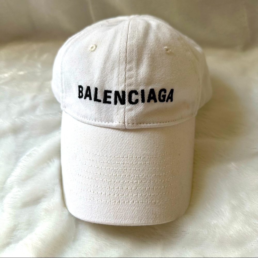 Balenciaga logo embroidered baseball hat